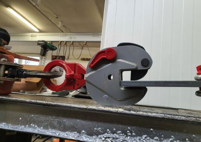Test techniczny uchwytu KRA